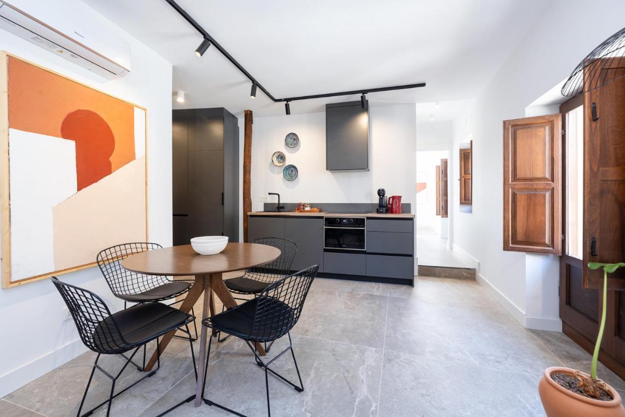 Apartamentos Realejo - Diseno, Confort Y Encanto En El Centro Historico De Granada — Fotos 1